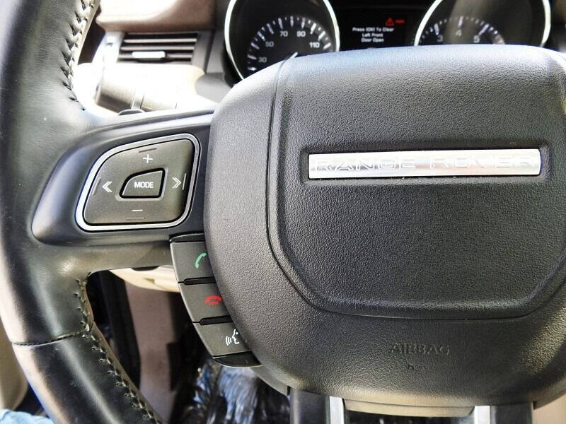 2015 Land Rover Range Rover Evoque  - $18,900