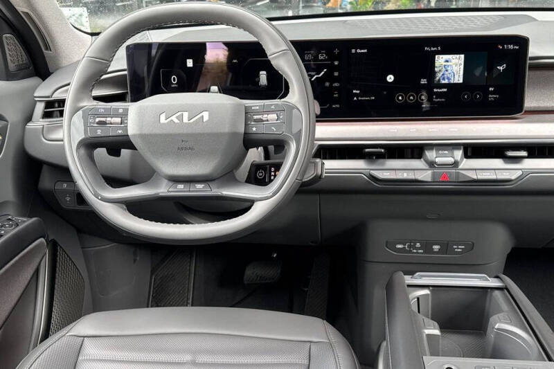 2026 Kia EV9 Land