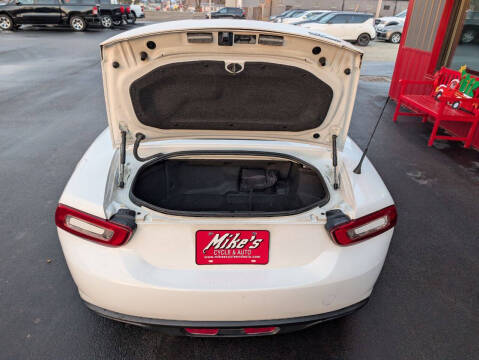 2017 FIAT 124 Spider Classica