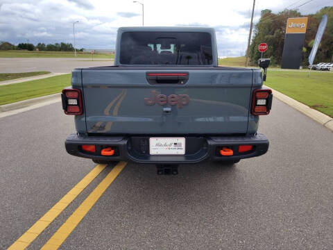 2025 Jeep Gladiator Mojave X