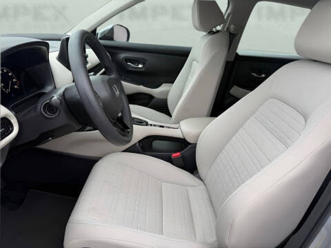 2025 Honda HR-V LX