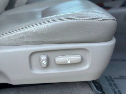 2005 Toyota Sequoia Limited