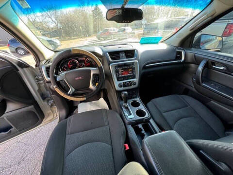 2015 GMC Acadia SLE-2