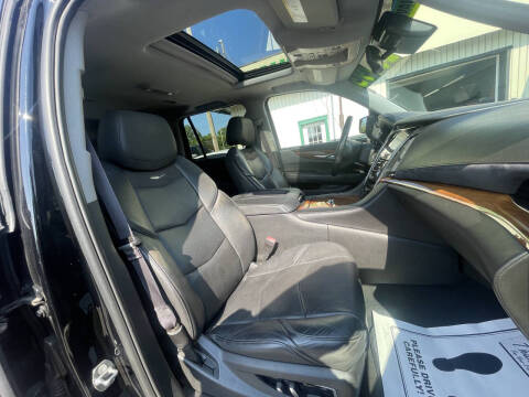 2015 Cadillac Escalade Luxury