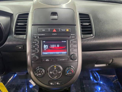 2012 Kia Soul +