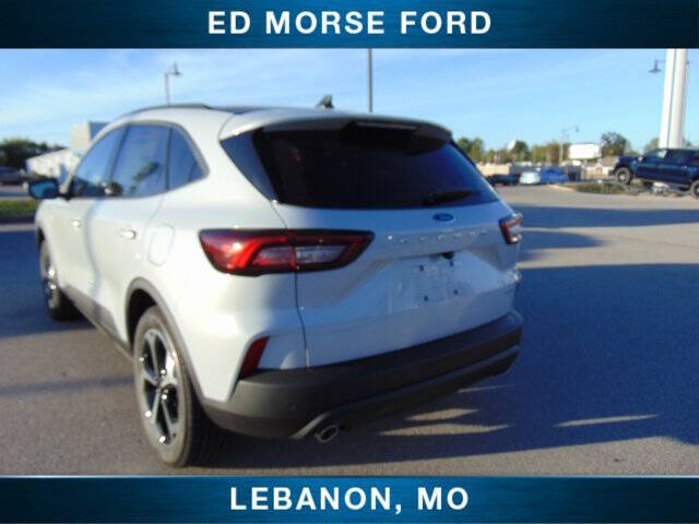 2026 Ford Escape Hybrid ST-Line Select