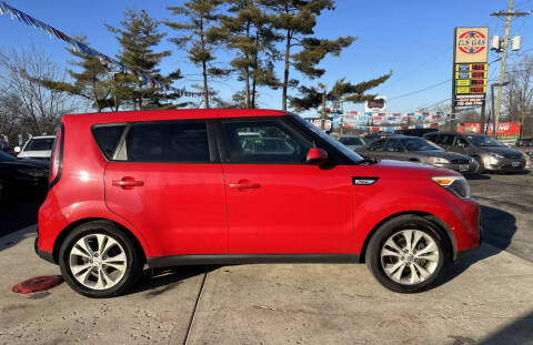 2016 Kia Soul +