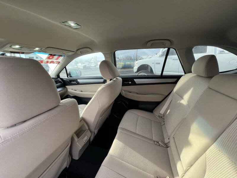 2018 Subaru Outback 2.5i Premium