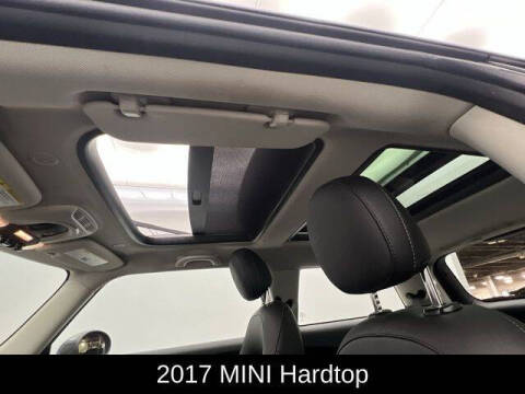 2017 MINI Hardtop 2 Door Cooper