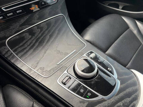 2019 Mercedes-Benz GLC GLC 300 4MATIC