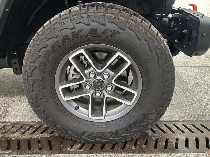 2024 Jeep Gladiator Mojave X