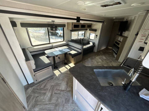 2023 Forest River 28BHHSS2B