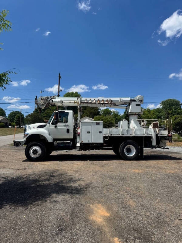 2011 International WorkStar 7300