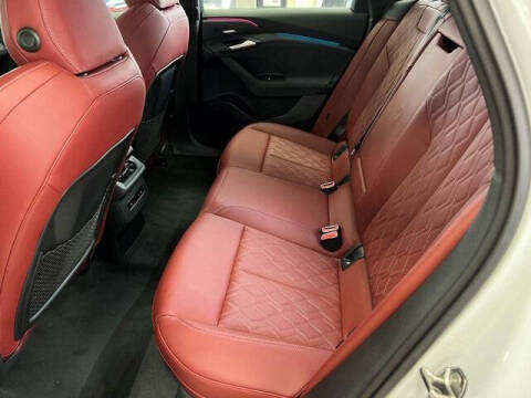 2025 Audi S6 Sportback e-tron quattro Prestige