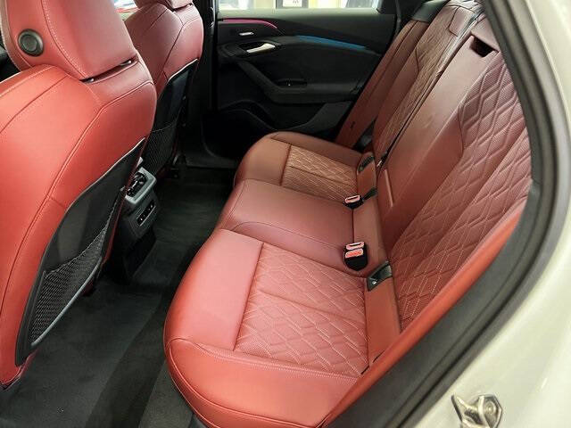 2025 Audi S6 Sportback e-tron quattro Prestige