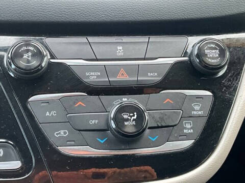 2017 Chrysler Pacifica LX