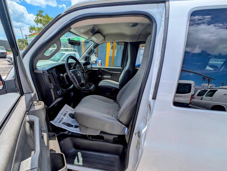 2016 Chevrolet Express LS 3500