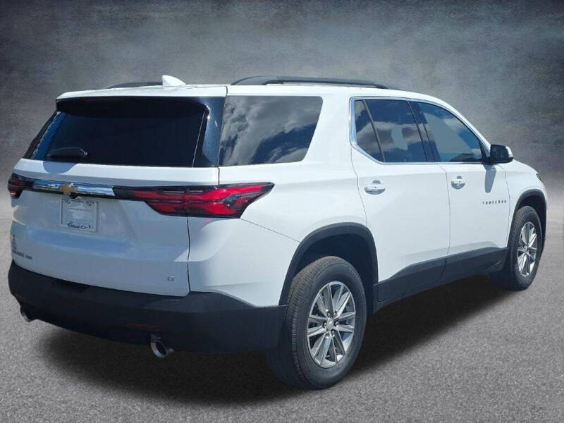2023 Chevrolet Traverse LT