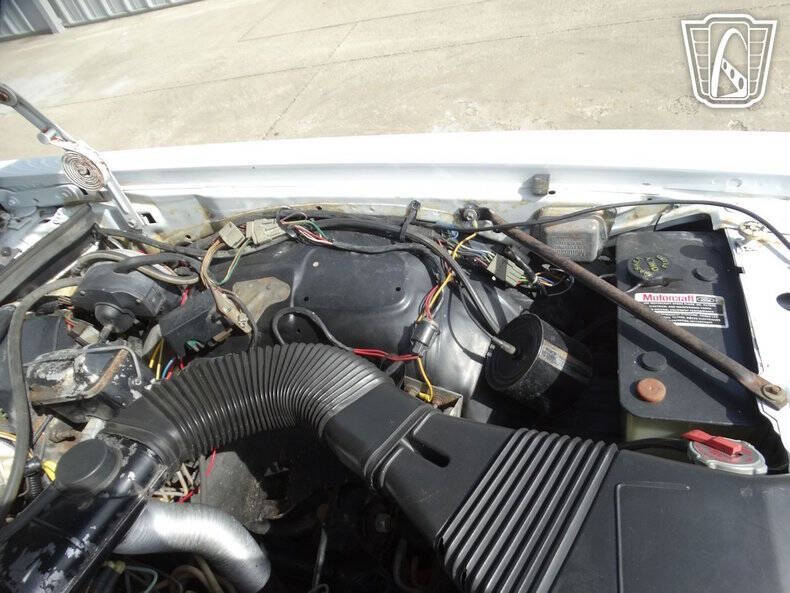 1985 Ford LTD Crown Victoria