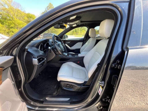 2018 Jaguar F-PACE 25t Prestige