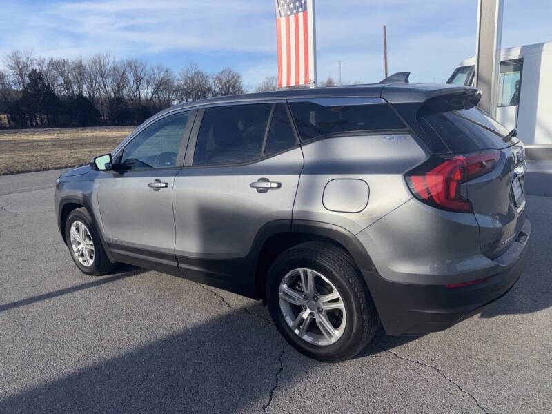 2021 GMC Terrain SLE
