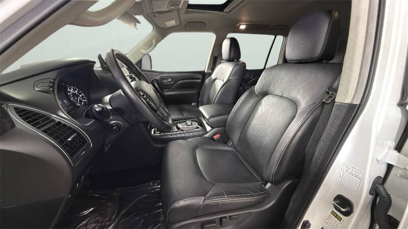 2024 Infiniti QX80 Luxe