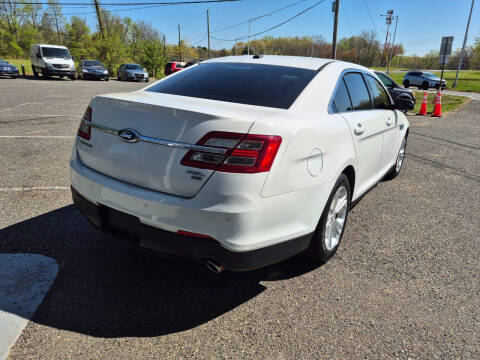 2013 Ford Taurus SEL
