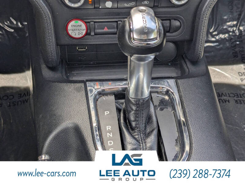 2016 Ford Mustang V6