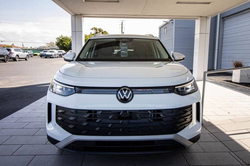 2025 Volkswagen Tiguan SE