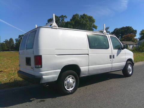 2000 Ford E-250