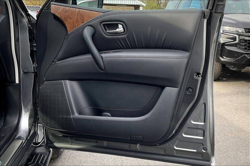 2024 Nissan Armada SL