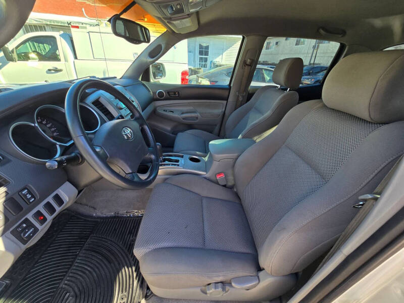 2005 Toyota Tacoma PreRunner V6