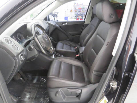 2015 Volkswagen Tiguan SE
