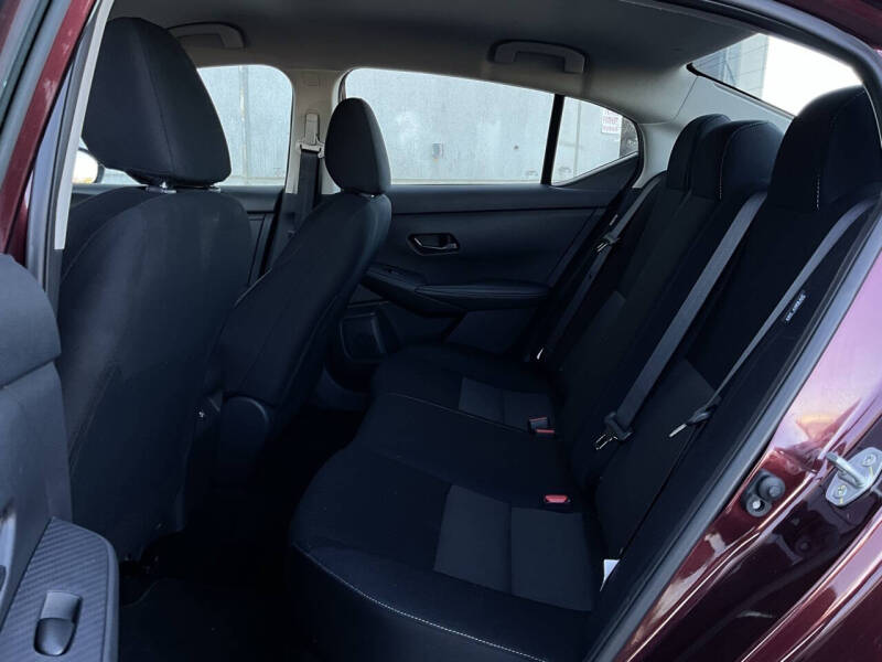 2025 Nissan Sentra SV