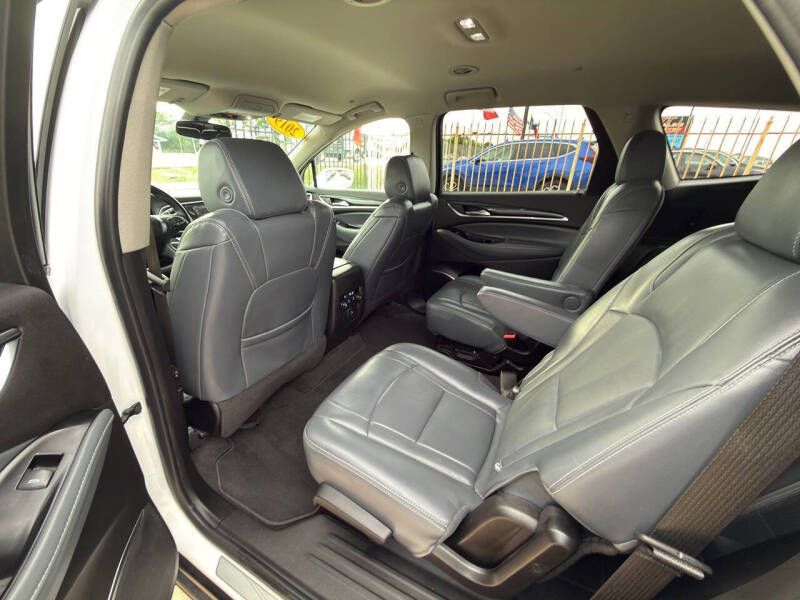 2019 Buick Enclave Essence