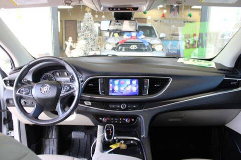 2020 Buick Enclave Essence