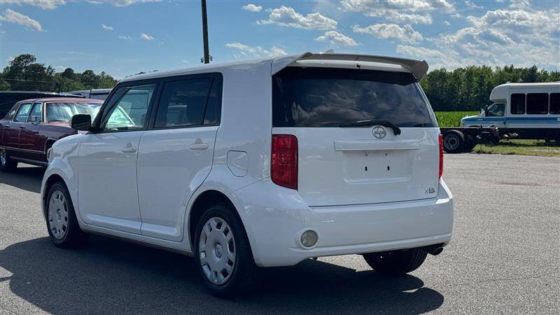 2008 Scion xB