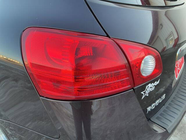 2012 Nissan Rogue SV w/SL Package