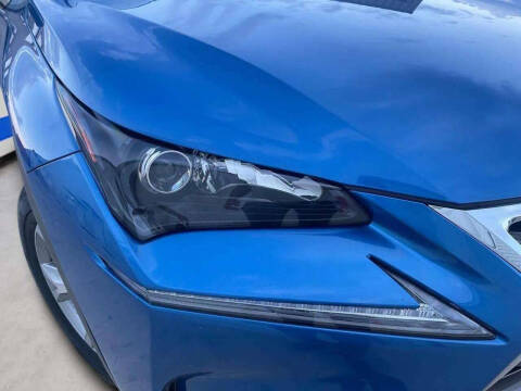 2017 Lexus NX 200t