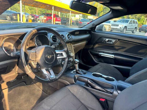 2016 Ford Mustang V6