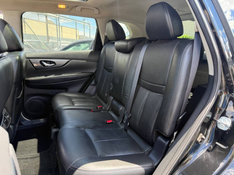 2015 Nissan Rogue SL