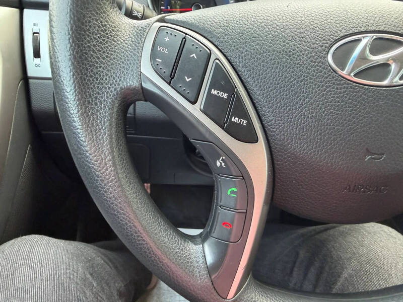 2017 Hyundai Elantra GT