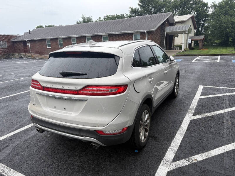 2019 Lincoln MKC Select
