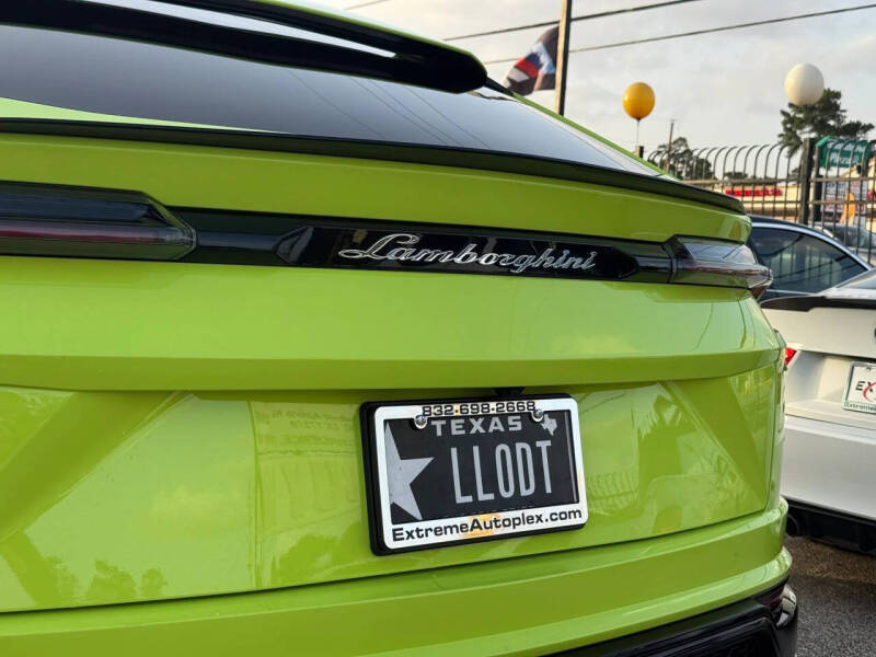2022 Lamborghini Urus