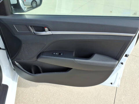 2019 Hyundai Elantra