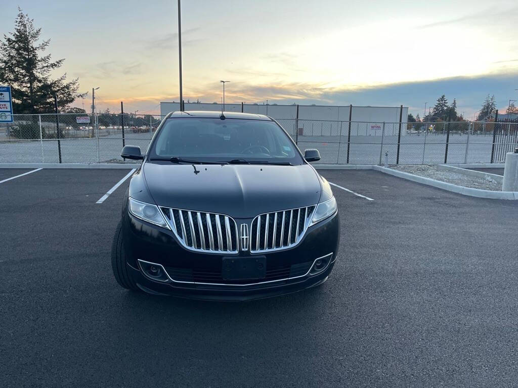 2013 Lincoln MKX for sale at The Price King Auto in LAKEWOOD, WA