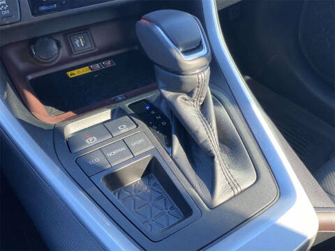 2023 Toyota RAV4 Limited