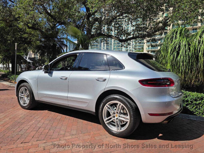 2016 Porsche Macan S