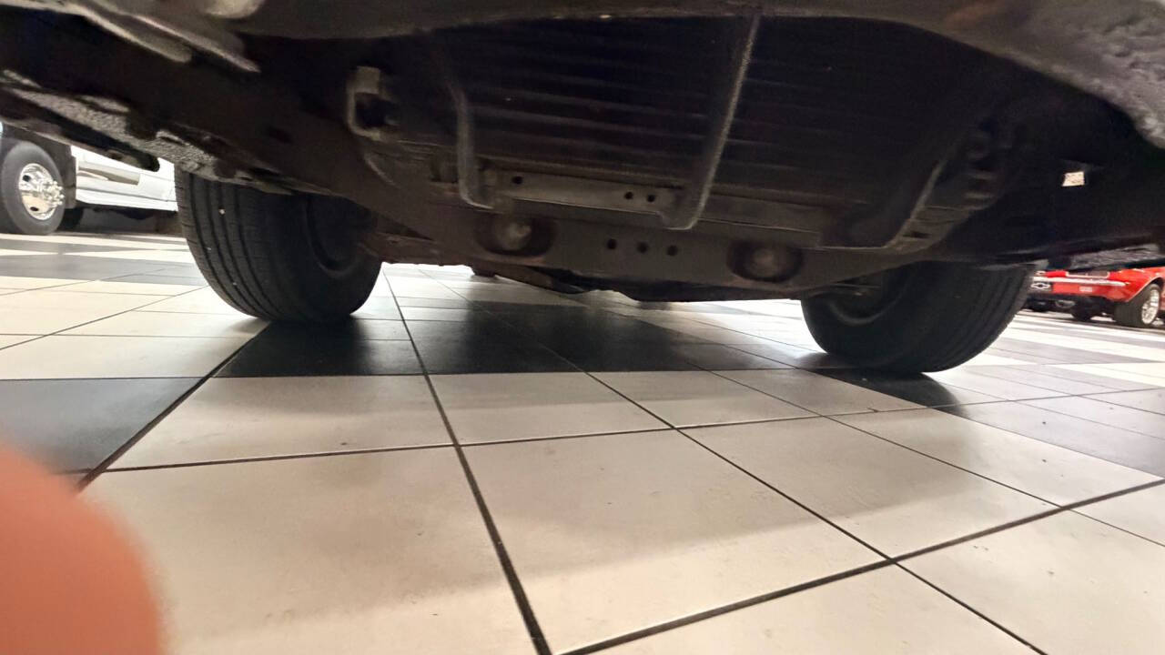 1976 Ford Thunderbird 26