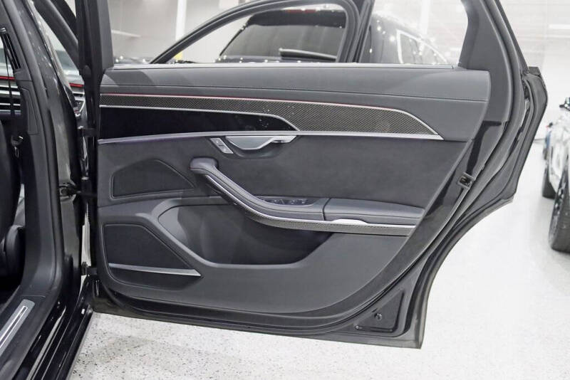 2022 Audi S8 4.0T quattro